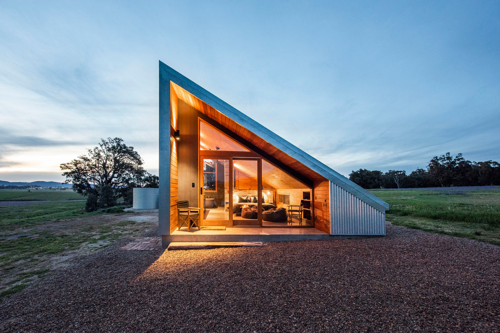 Luxe Off-Grid Farm House Will Put You Right at A Retreat