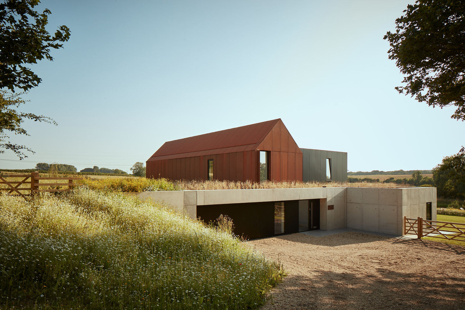 Barrow House Nestled In The Lincolnshire Wolds Area Of Outstanding Natural Beauty