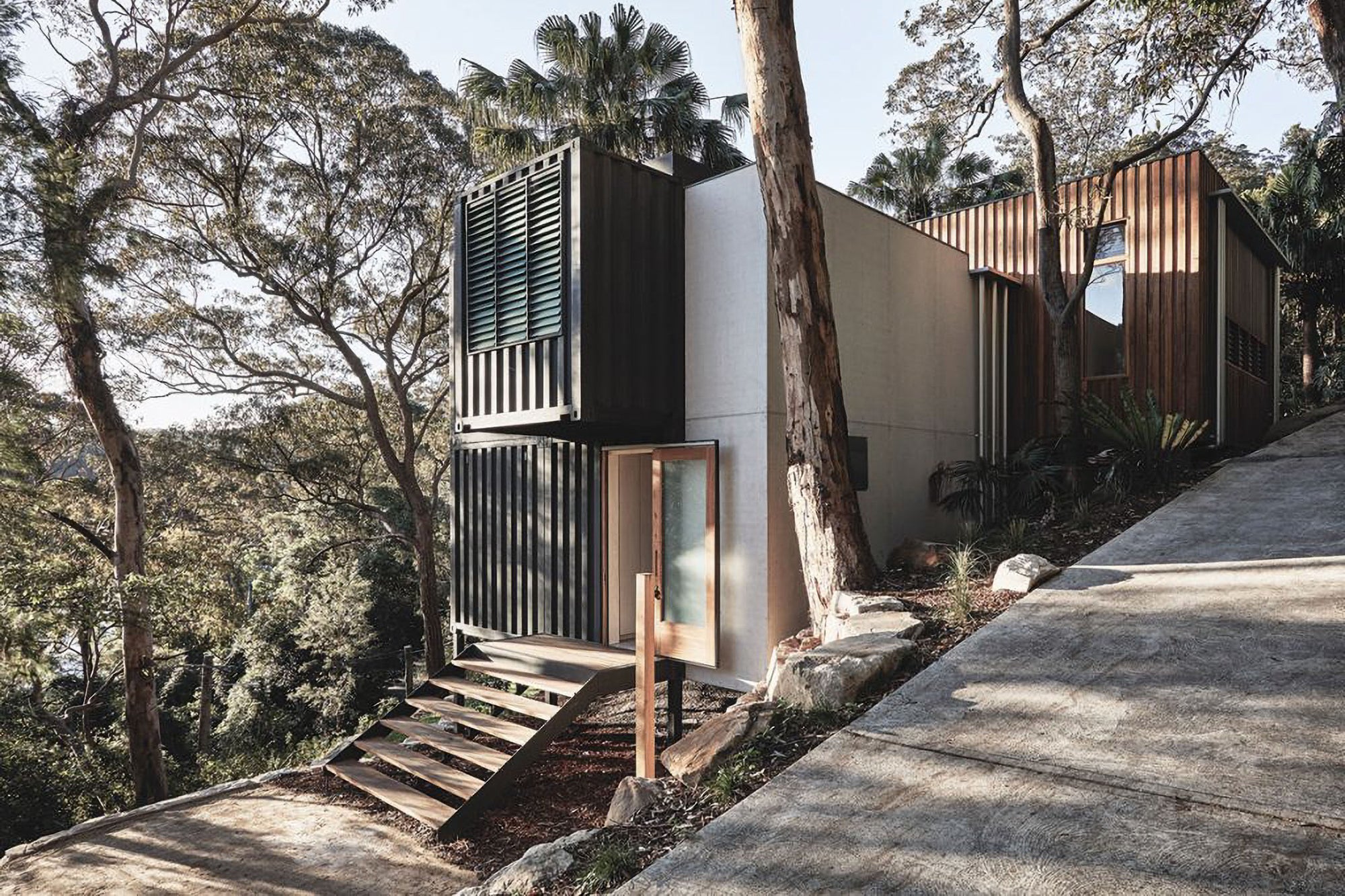 This Luxury Container House In The Australian Forest Is Truly Magnificent