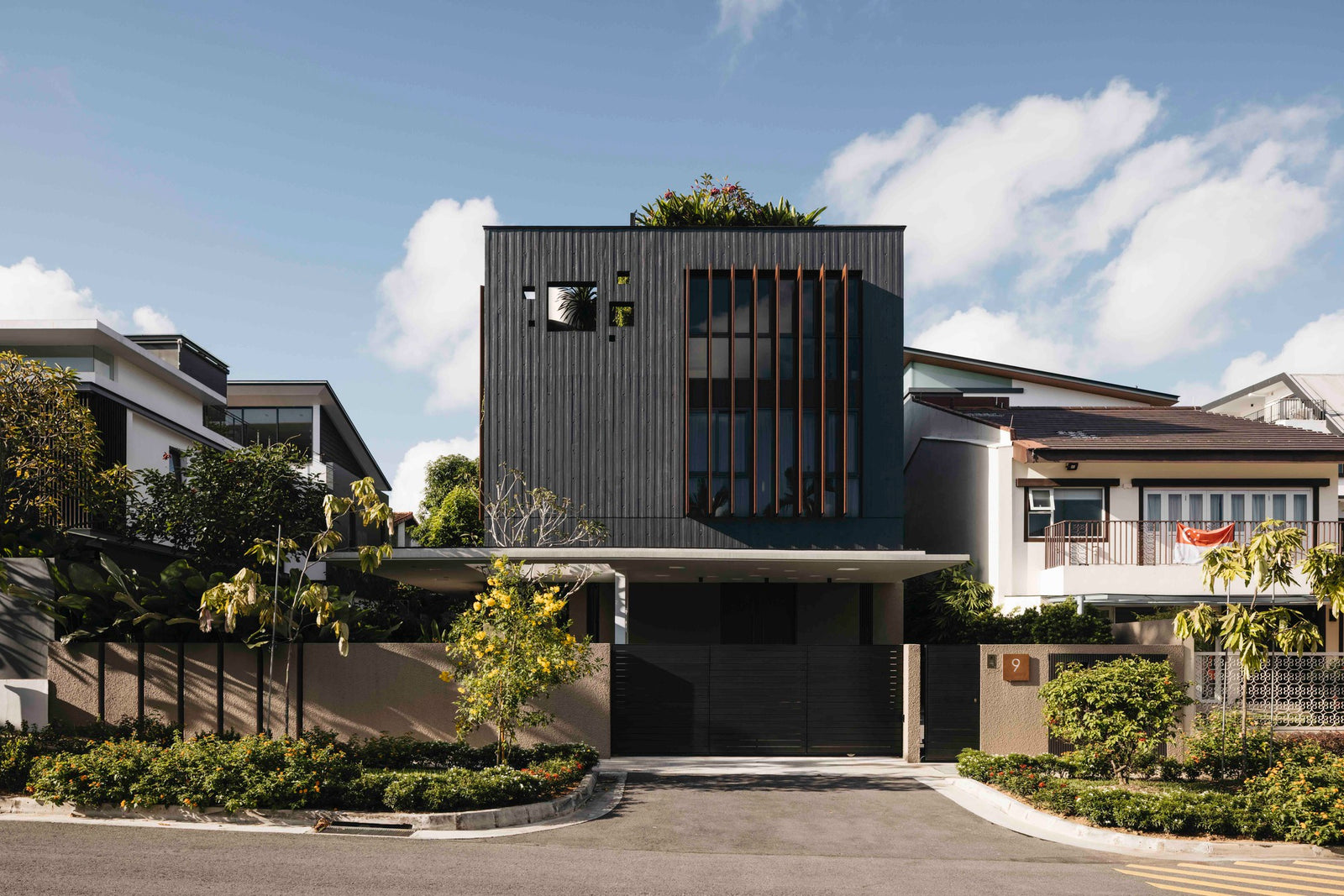 Home In Singapore's Metropolis Uses Origami to Draw Great Air And Lighting