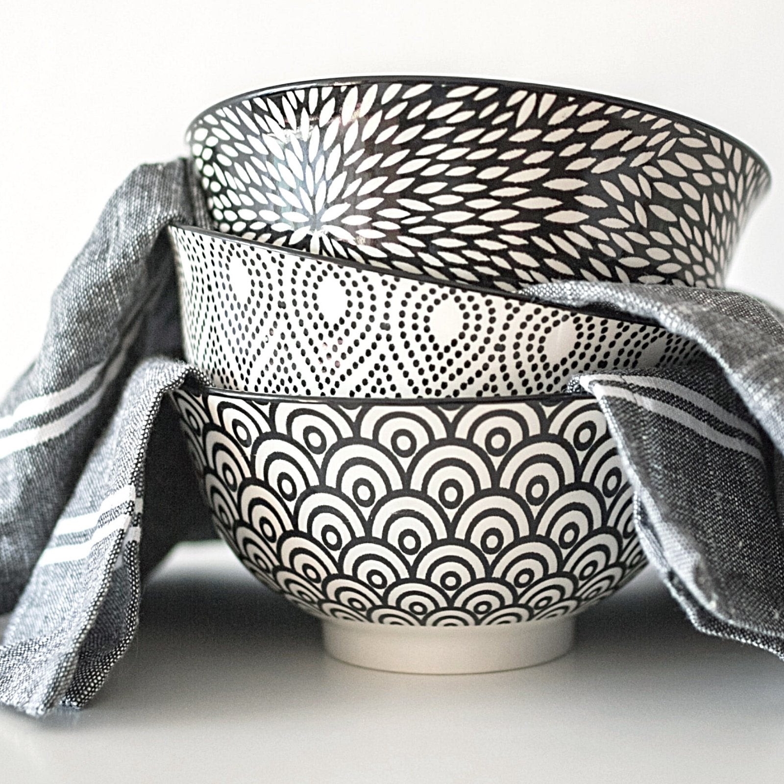 Serving Bowls &amp; Baskets