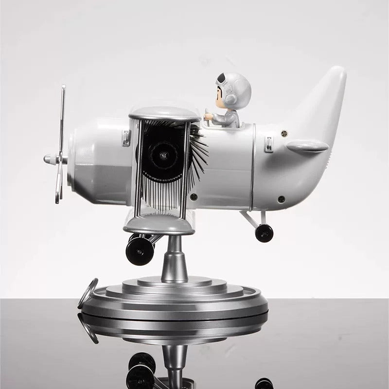 Proppeller Plane Flip Clock