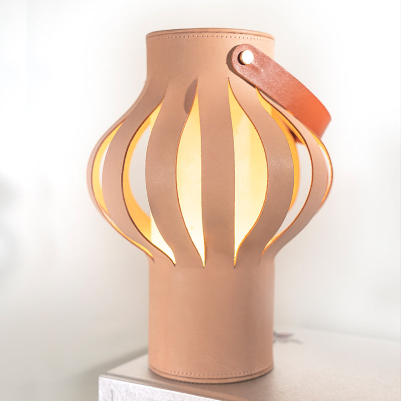 Della Table Lamp