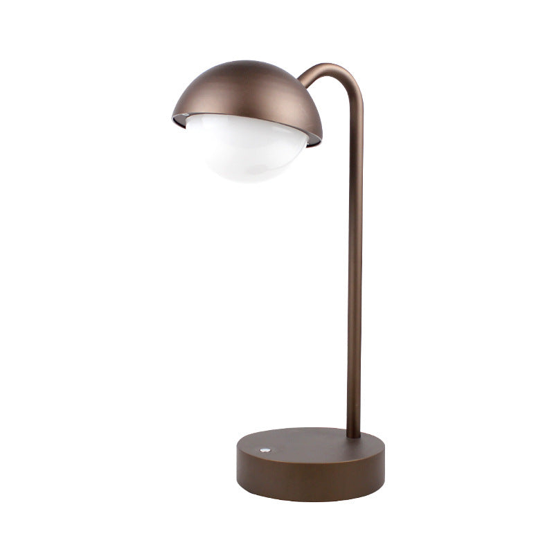 Mezzo Table Lamp