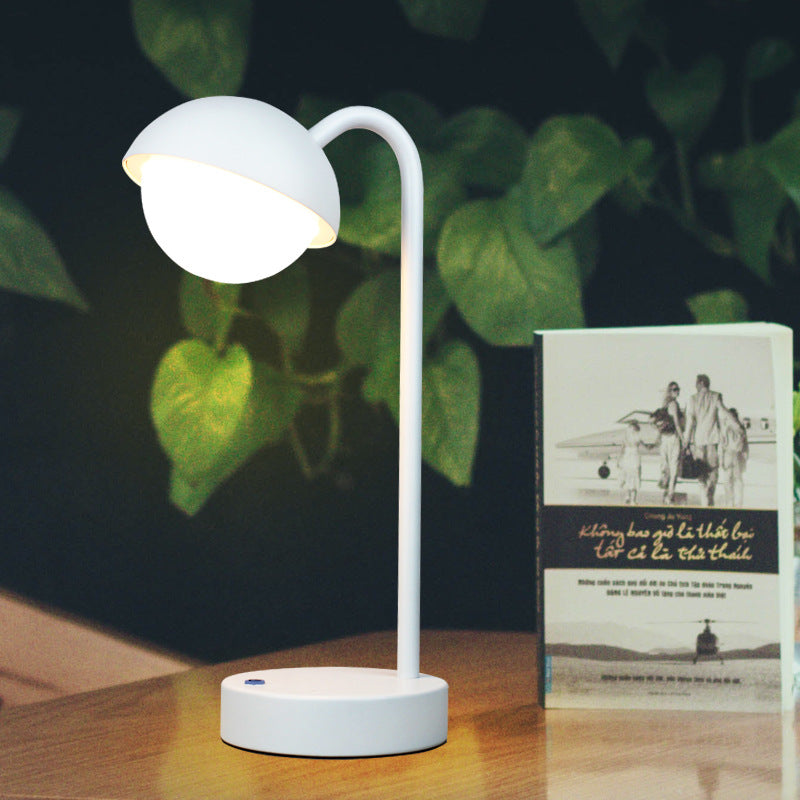 Mezzo Table Lamp
