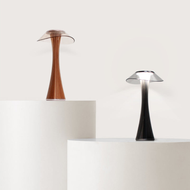 Kyan Table Lamp