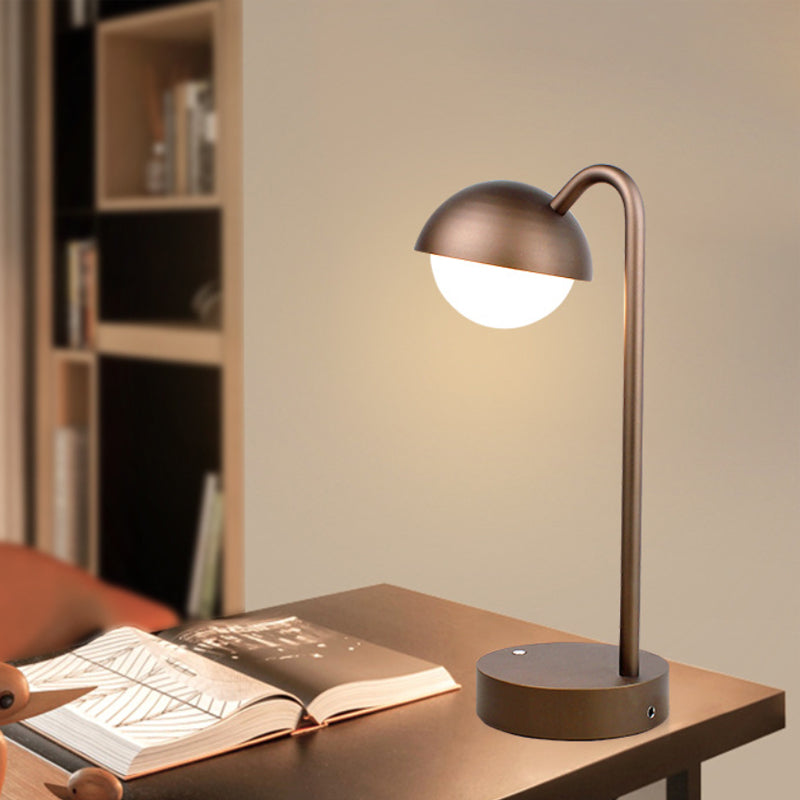 Mezzo Table Lamp