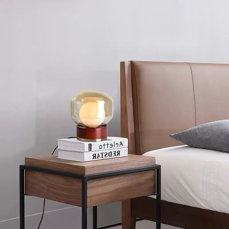 Dopp Table Lamp