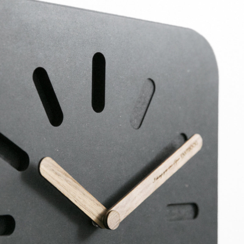EMITDOOG Shadow Wall Clock