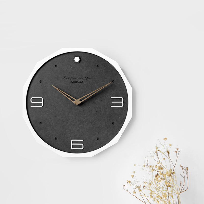EMITDOOG Incessant Polygon Wall Clock
