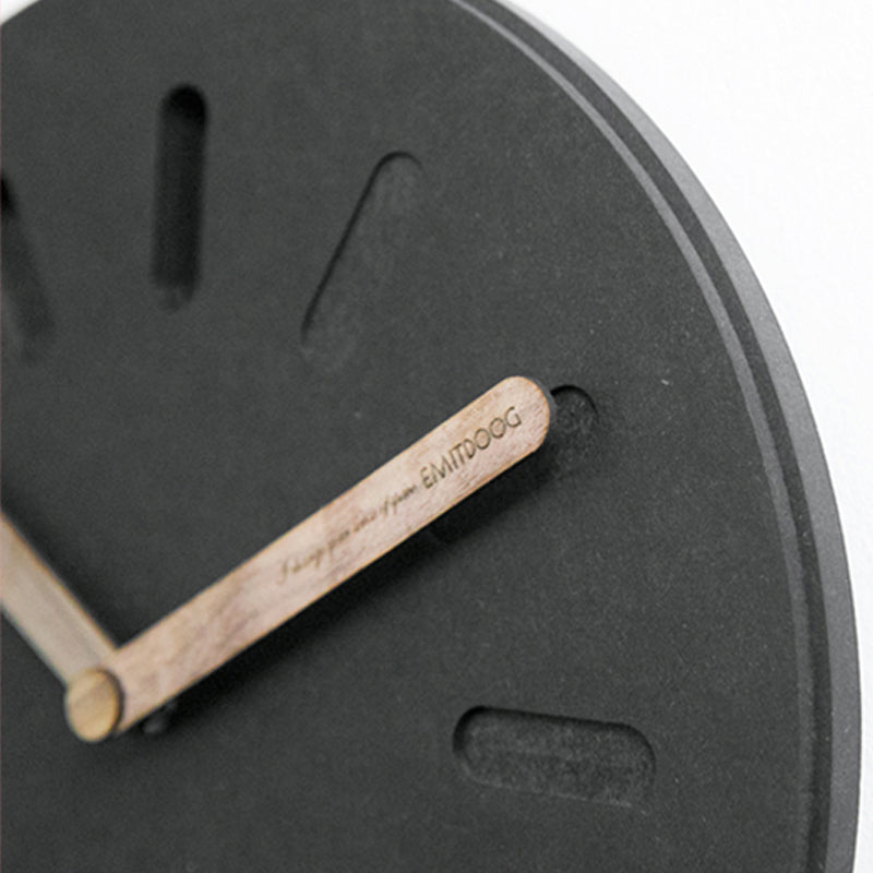 EMITDOOG Shadow Wall Clock