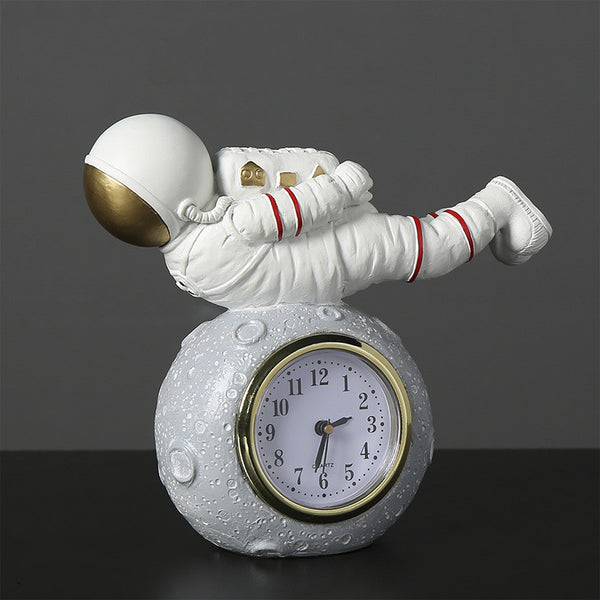 Shuttle Astronaut Clock | creative children's room Alarm Clock desktop ...