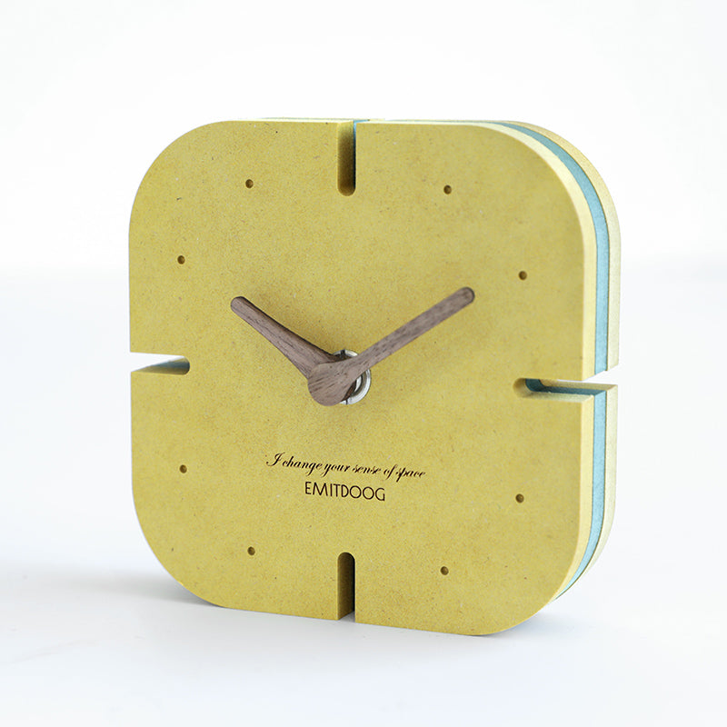 EMITDOOG Square Minimalist Forescoler Clock