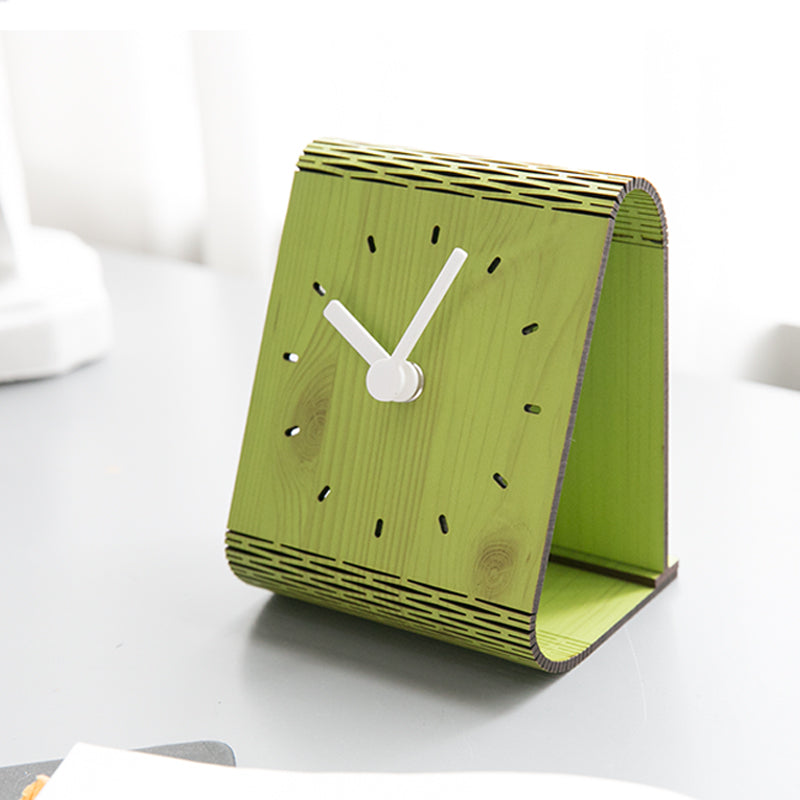 Chanian Pine Minimalist Clock