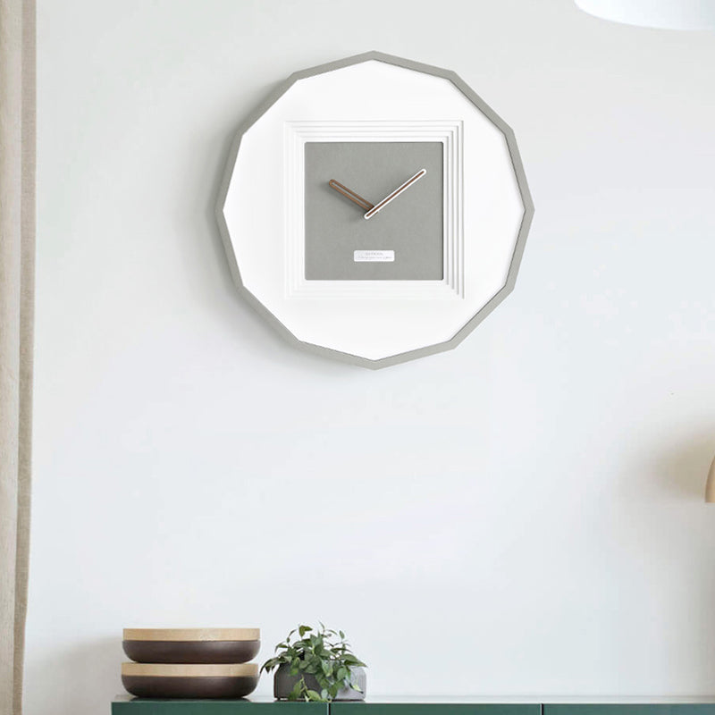 EMITDOOG Minimlist Polygonal Wall Clock
