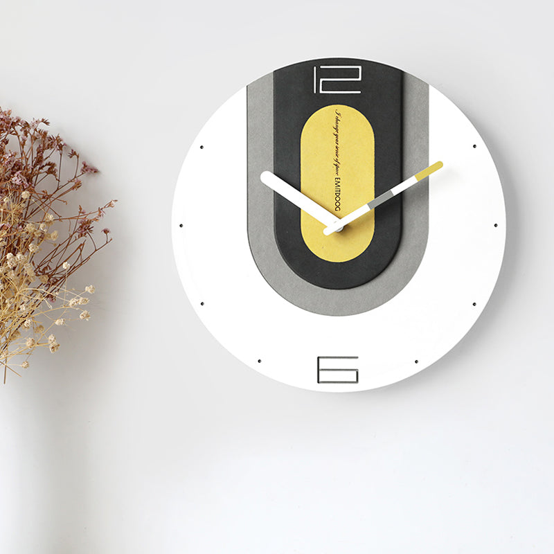 EMITDOOG Focal Point Wall Clock