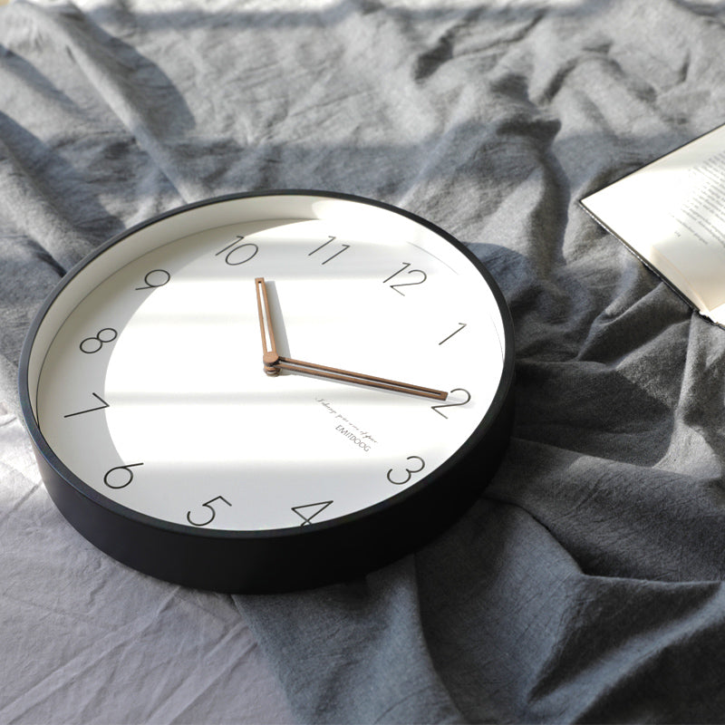 EMITDOOG Classic Glass 14&quot; Wall Clock