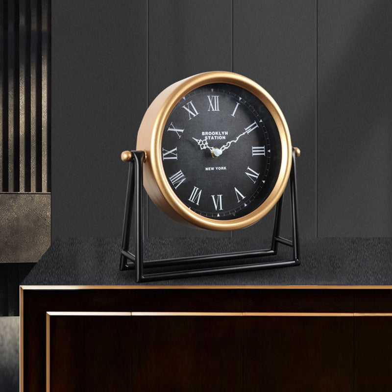 Moderna Brooklyn Black Clock