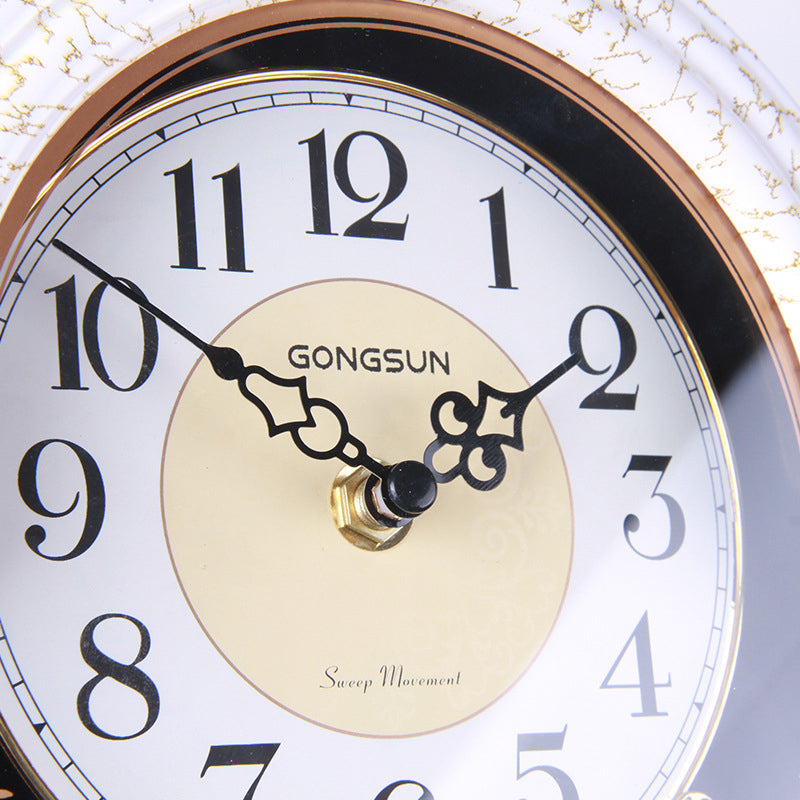 Gongsun Lyon Classic Wooden Pendulum Clock