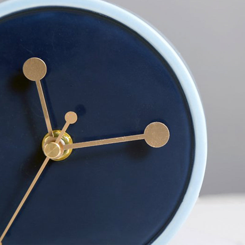 Nordic Light Planet Clock
