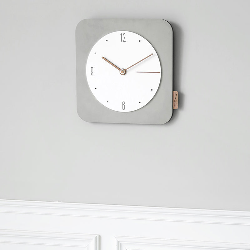 EMITDOOG Minimalist Square Wall Clock