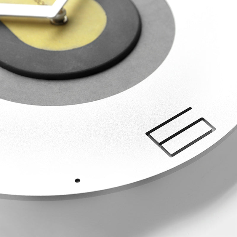 EMITDOOG Focal Point Wall Clock