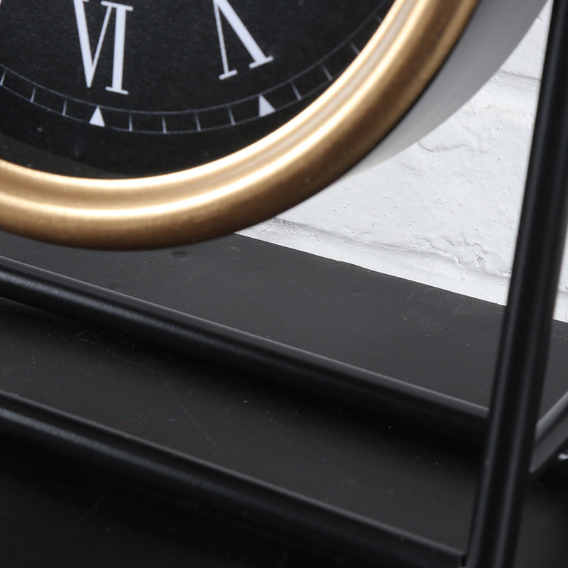 Moderna Brooklyn Black Clock