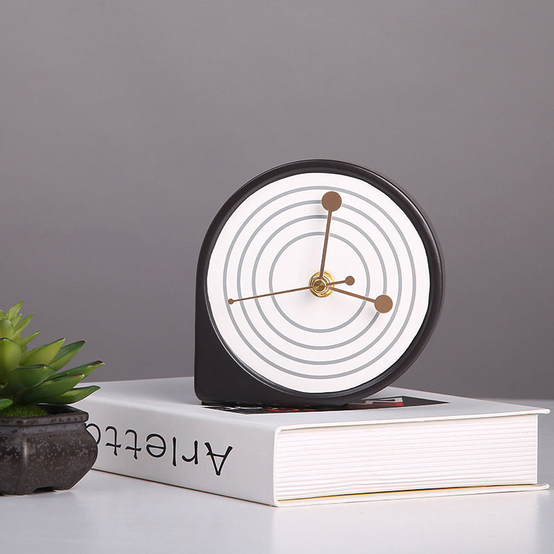 Nordic Light Planet Clock