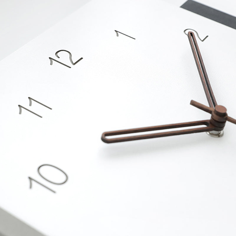 EMITDOOG Minimalist Square Simple Wall Clock