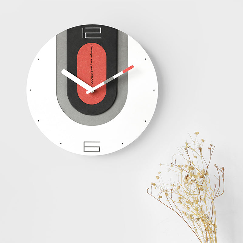 EMITDOOG Focal Point Wall Clock