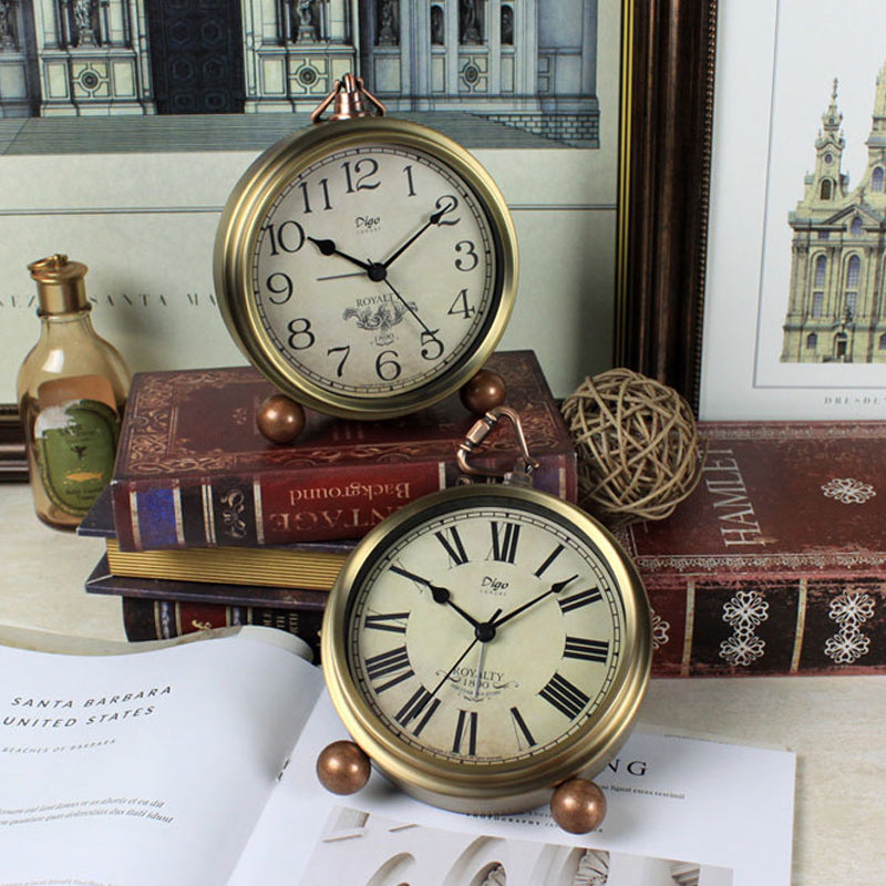 Digo Royalty Gold Clock