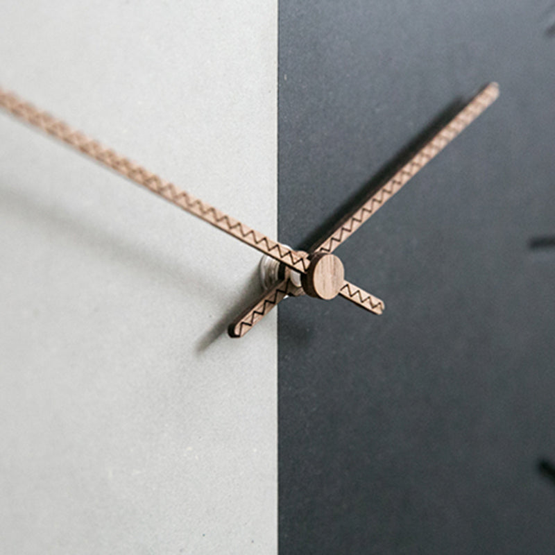 EMITDOOG Day Night Wall Clock