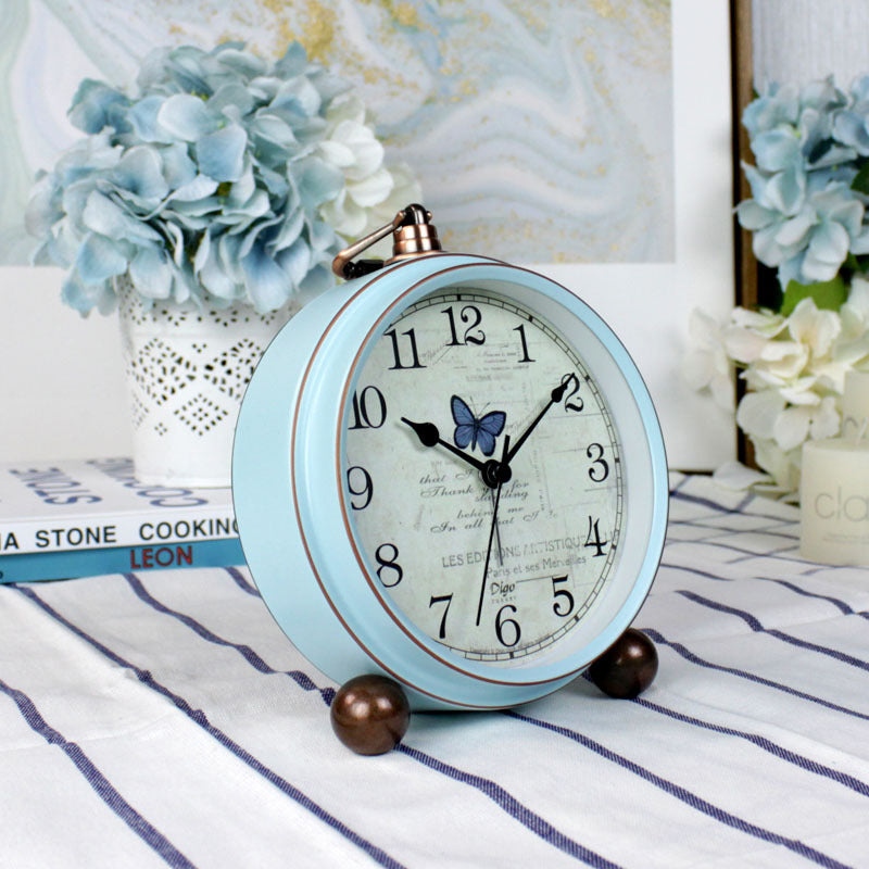Digo Vintage Blue Clock