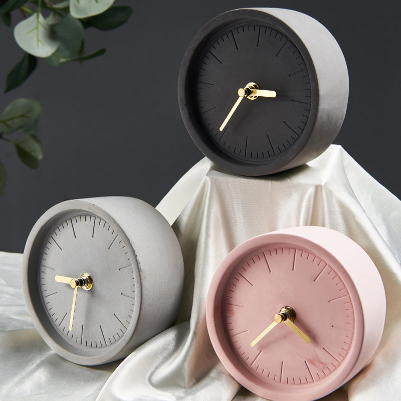 Bodil Round Cement Clock