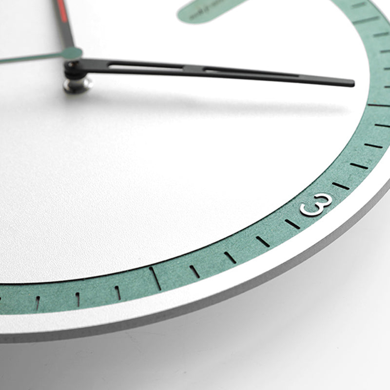 EMITDOOG Round Point Wall Clock