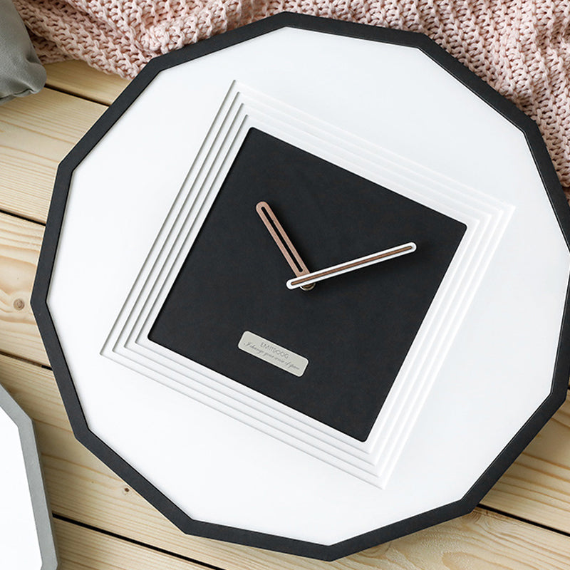 EMITDOOG Minimlist Polygonal Wall Clock