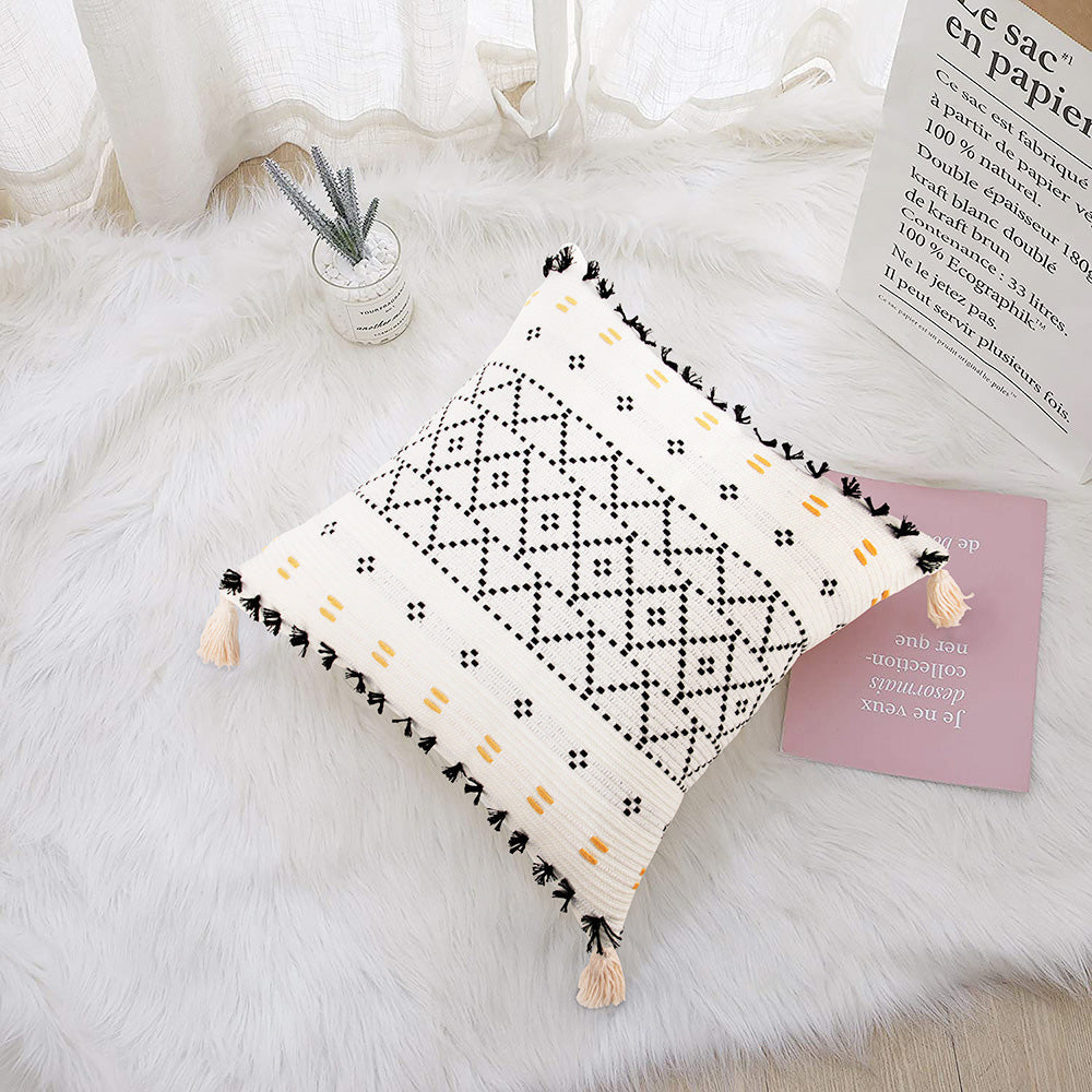 Ailsan Knitted Pillow Cover