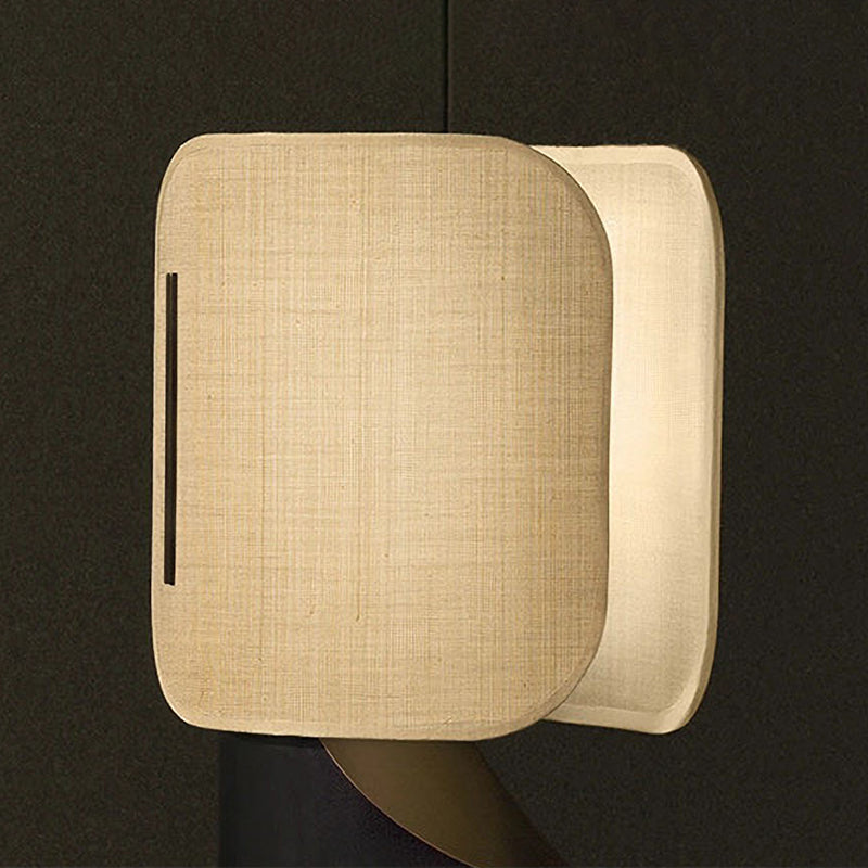 Akaruii Table Lamp