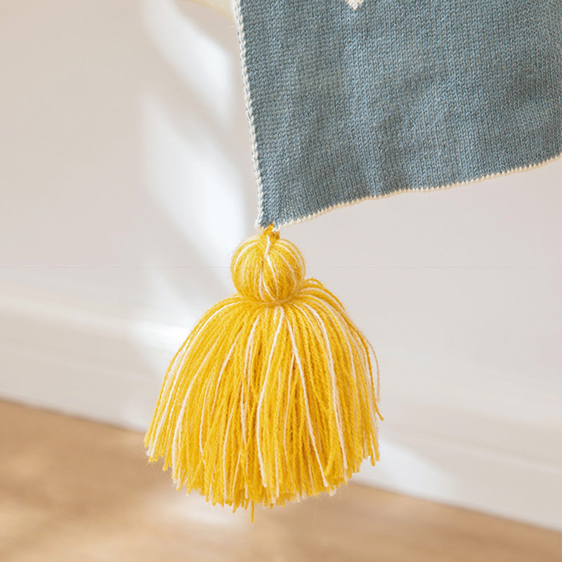 Ami Tufted Sunshine Throw