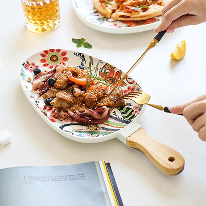 Batèk Floral Handle Ellipse Plate - TOV Collection