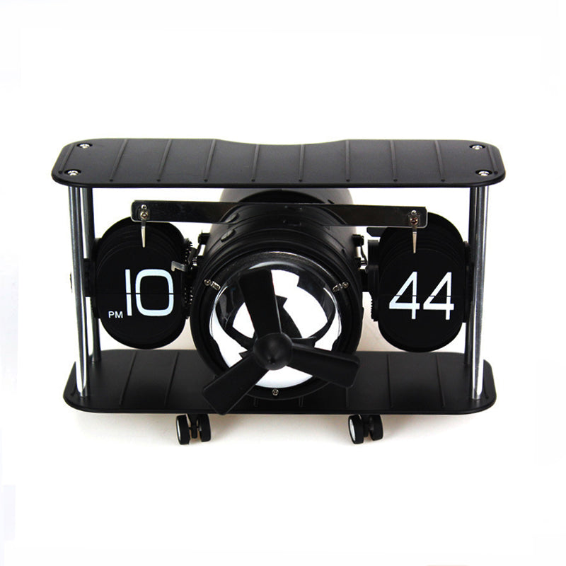 Retro WW2 Plane Page Flipping Clock