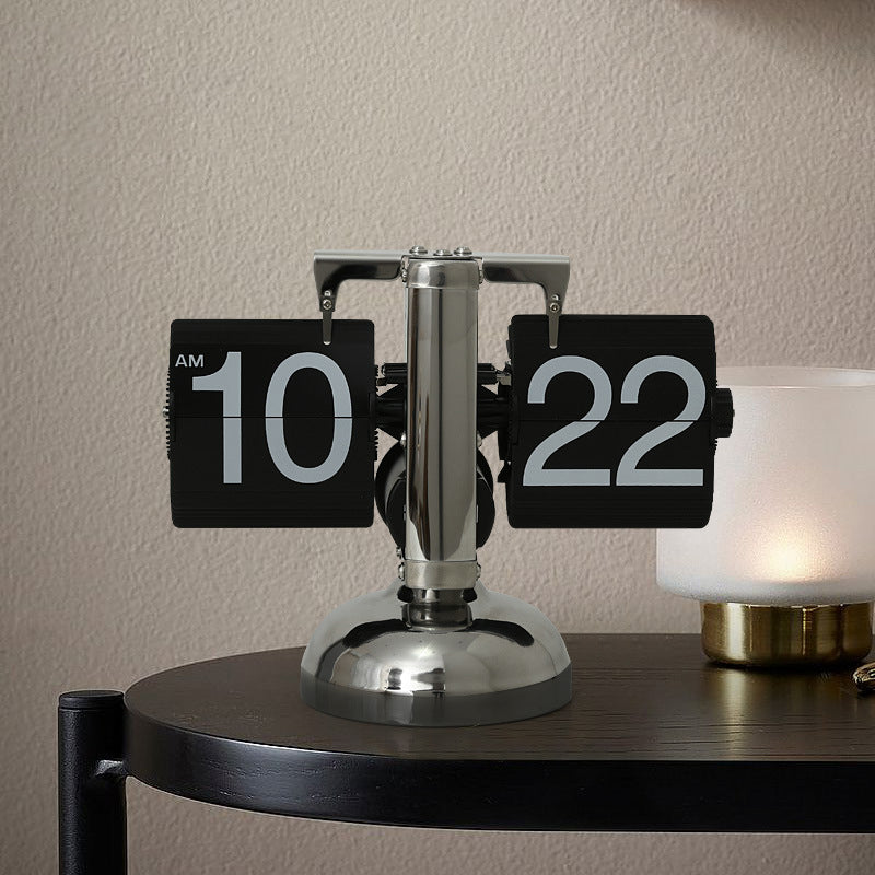 Retro Nordic Scale Flip Clock