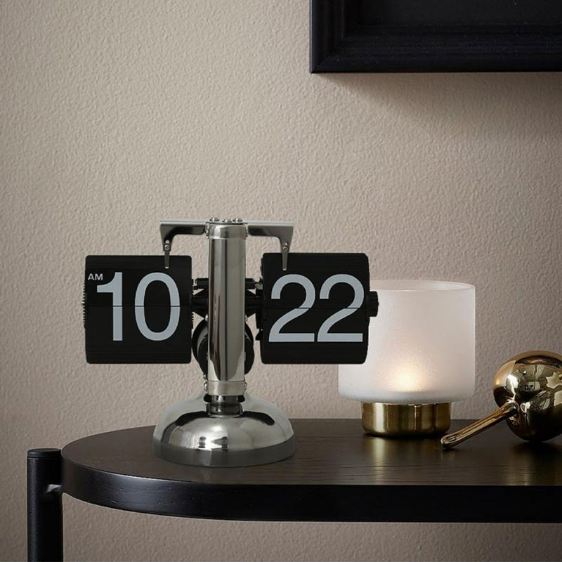 Retro Nordic Scale Flip Clock