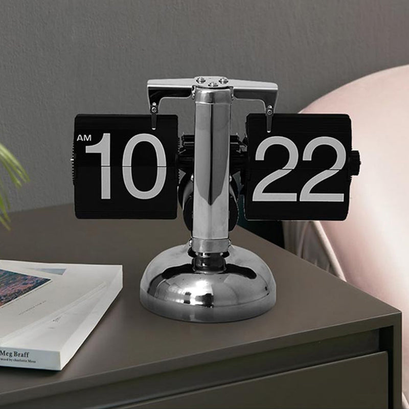 Retro Nordic Scale Flip Clock