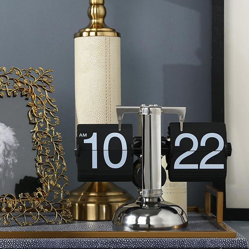 Retro Nordic Scale Flip Clock