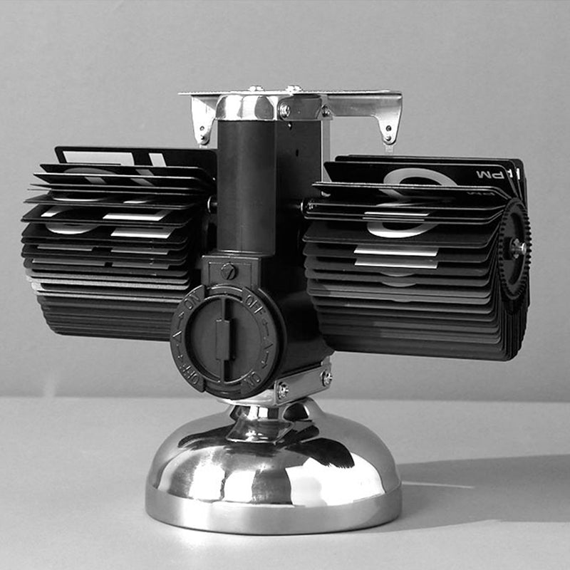 Retro Nordic Scale Flip Clock