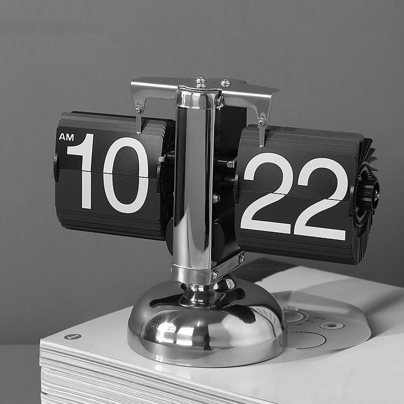 Retro Nordic Scale Flip Clock