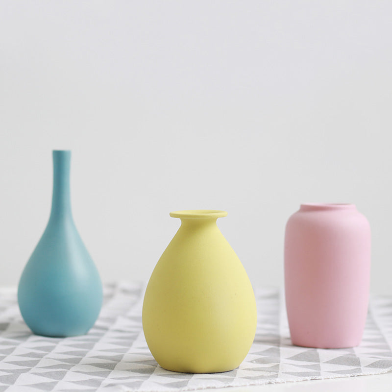 Kavod Pastel Vases