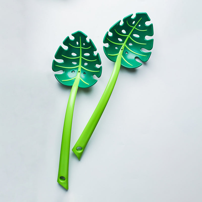 Lea Leaf Pasta Fork