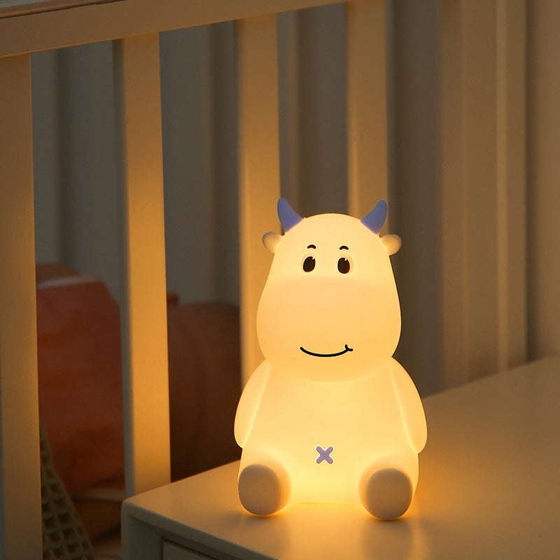 MUID Sitting Moo LED Kids&#39; Lamp